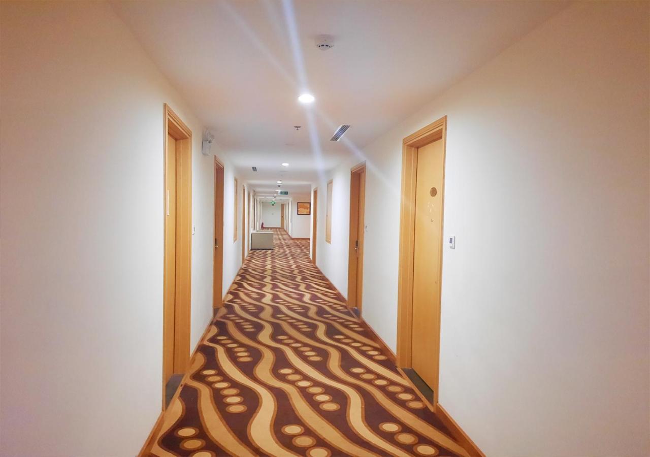 Bavico International Hotel Nha Trang Exterior photo