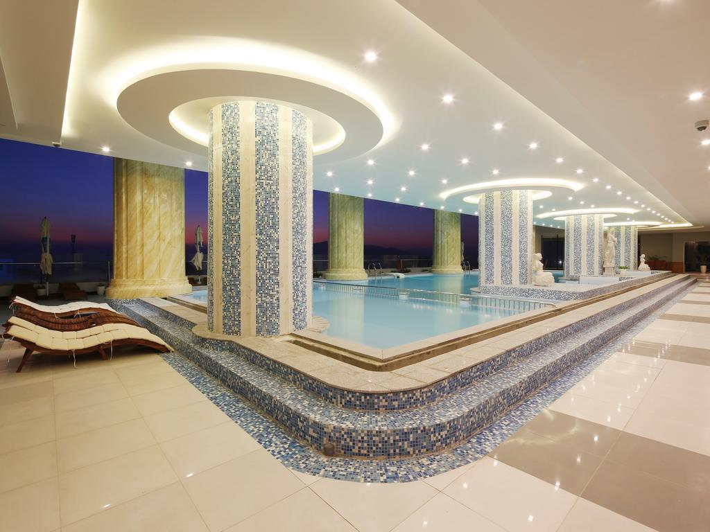 Bavico International Hotel Nha Trang Exterior photo