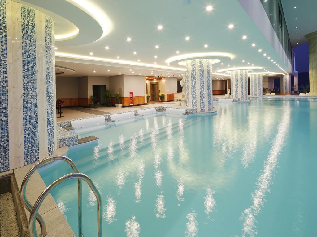 Bavico International Hotel Nha Trang Exterior photo